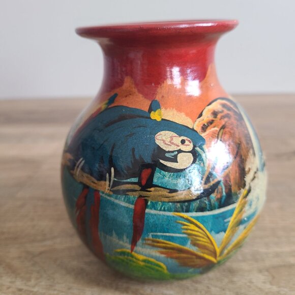Vintage hand painted ceramic vase with exotic birds. Signed by artist pottery. - Picture 2 of 6